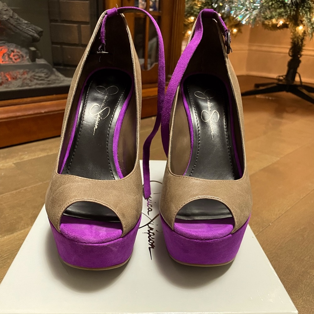 Carrack Wedge sandals from Jessica Simpson.